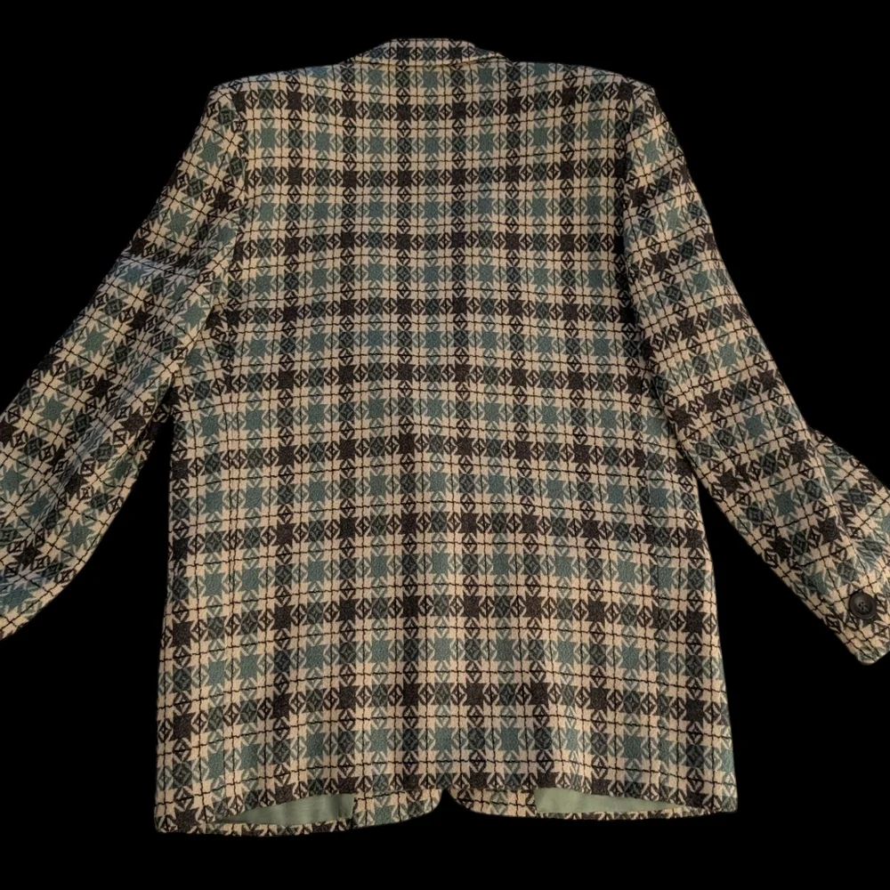 Pappagallo Blue and White Plaid Blazer - Picture 4 of 4